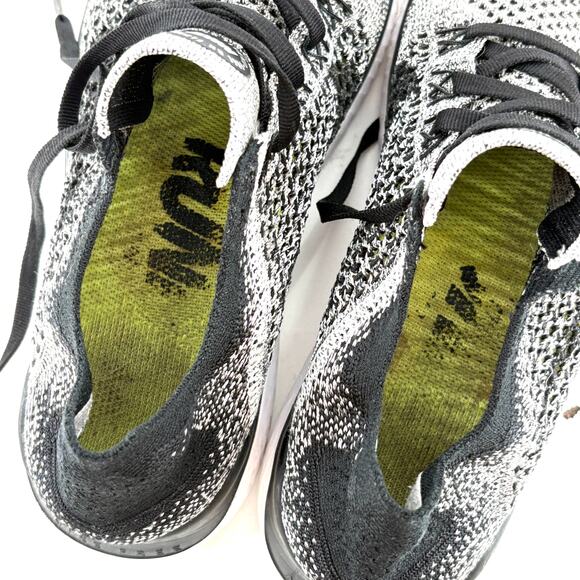 Nike Free Run Flyknit 2018 Mens Road Running Sneakers 7 Black White Shoes main image 5